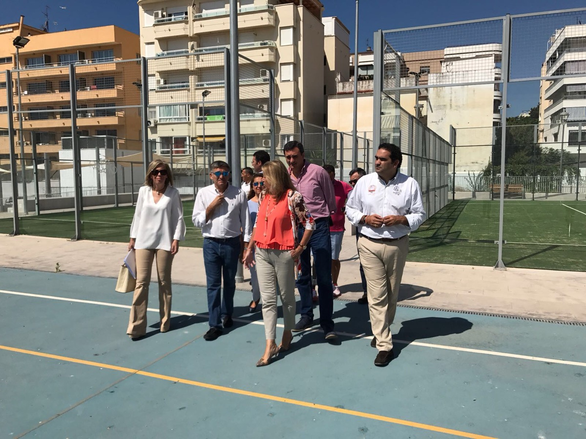 El PP dice que la gestión del tripartito ha supuesto un retroceso para Marbella y asegura que sobran las razones para un cambio de gobierno