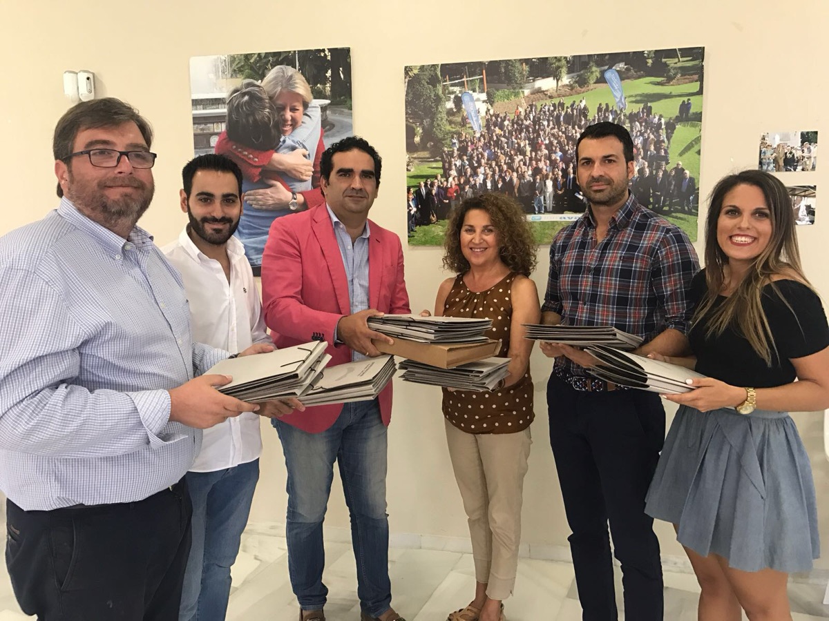 Ángeles Muñoz consigue 2100 avales de apoyo a su candidatura para presidir nuevamente la ejecutiva local del PP