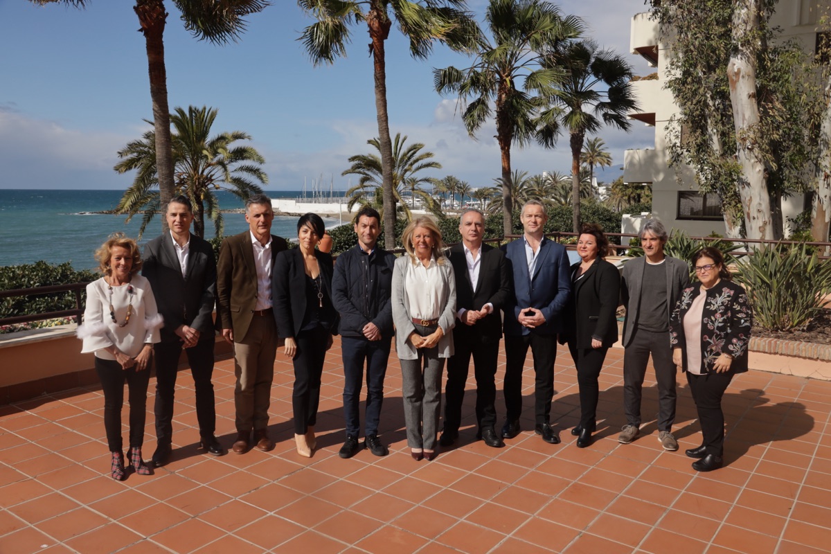 Ángeles Muñoz incorpora a su candidatura una decena de profesionales de reconocido prestigio e implicación social para formar parte del "gran proyecto de ciudad" del PP de Marbella y San Pedro