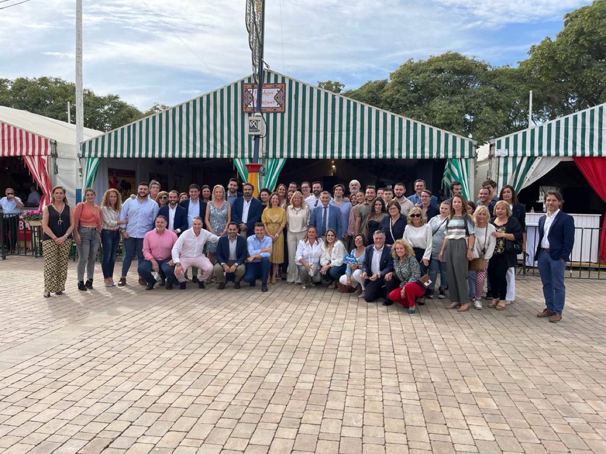 Ángeles Muñoz destaca que gracias al compromiso y apoyo del Partido Popular el recinto ferial de la Finca La Caridad “es hoy una realidad”