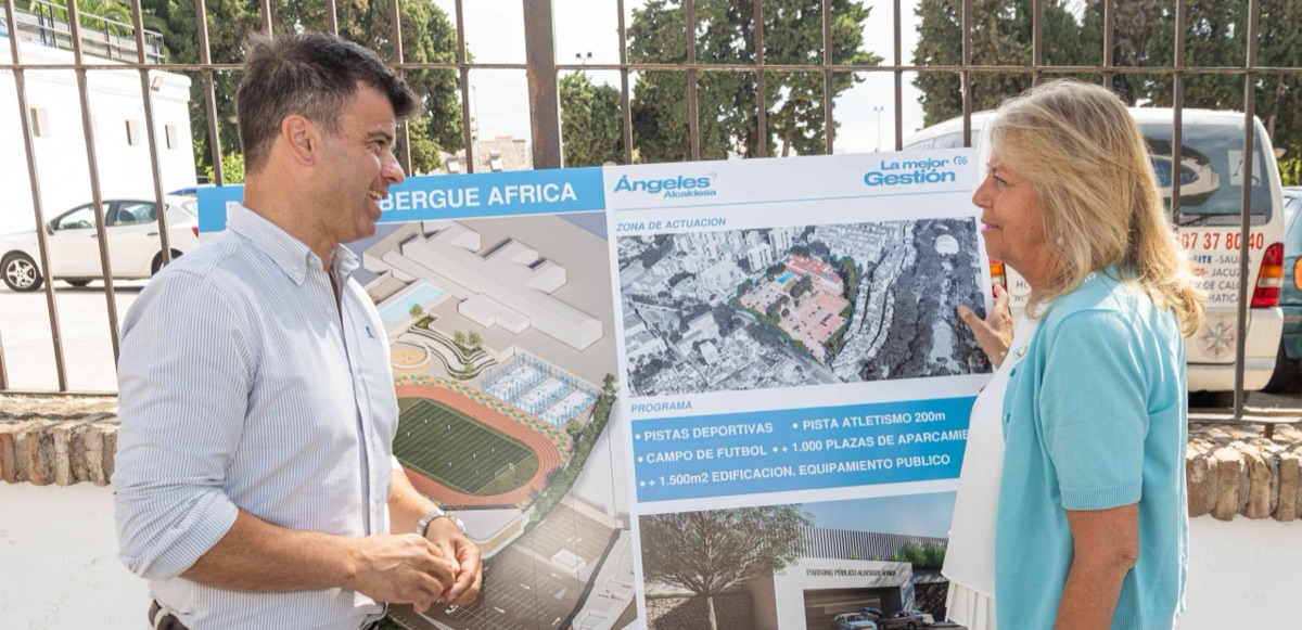 Ángeles Muñoz anuncia el proyecto de un nuevo aparcamiento en Miraflores con capacidad para 1.000 plazas